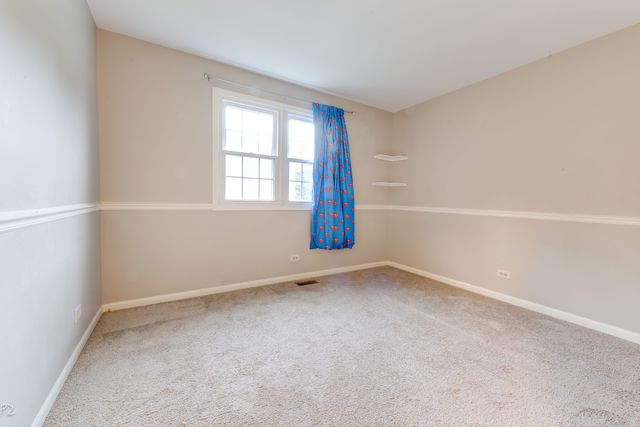5S735 Park Meadow Drive, Naperville, IL 60540