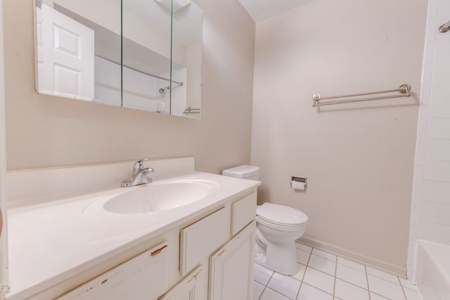5S735 Park Meadow Drive, Naperville, IL 60540