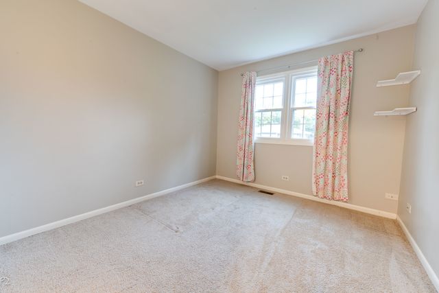 5S735 Park Meadow Drive, Naperville, IL 60540