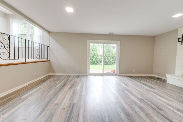 5S735 Park Meadow Drive, Naperville, IL 60540