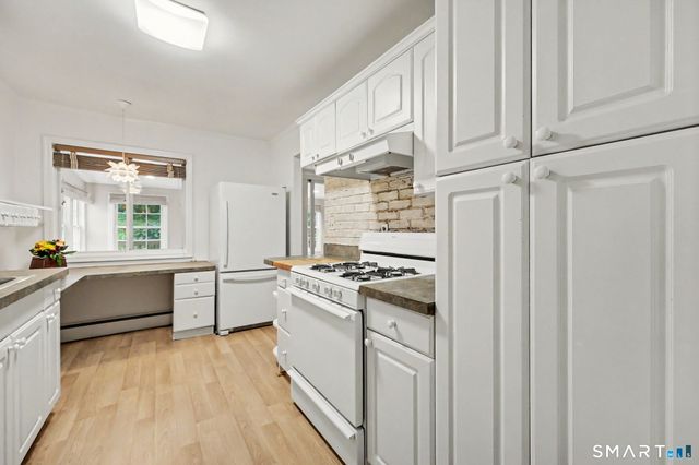 5 Windward Road, Norwalk, CT 06854