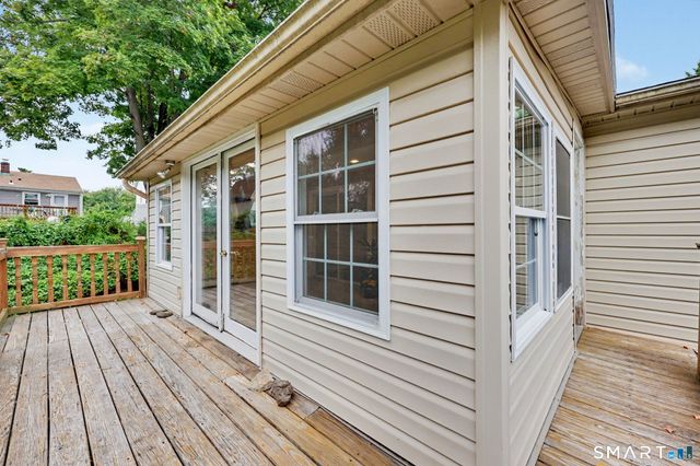 5 Windward Road, Norwalk, CT 06854