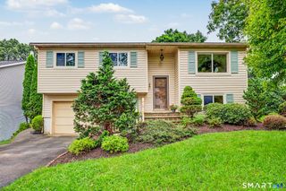 5 Windward Road, Norwalk, CT 06854
