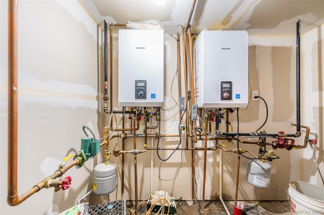 90-21 Winchester Boulevard, Queens Village, NY 11428