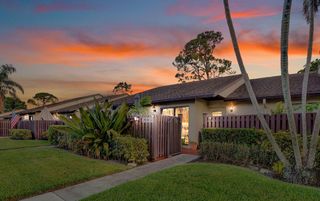 633 Sea Pine Way H, Greenacres, FL 33415