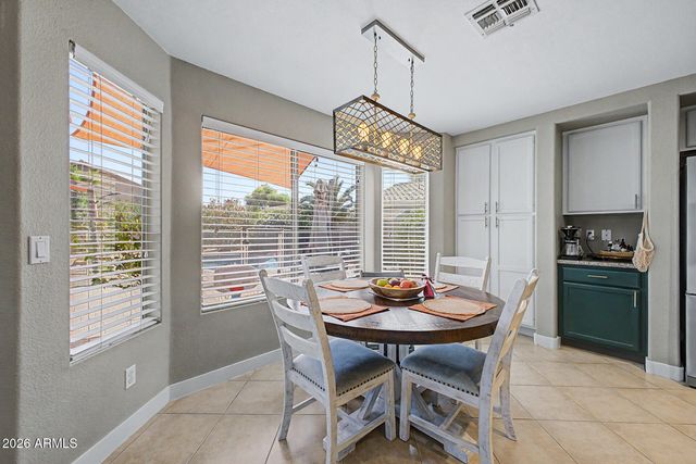 2223 E Torrey Pines Place, Chandler, AZ 85249
