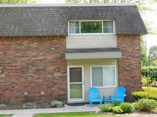 543 Longshore Drive Unit: B, Ann Arbor, MI 48105