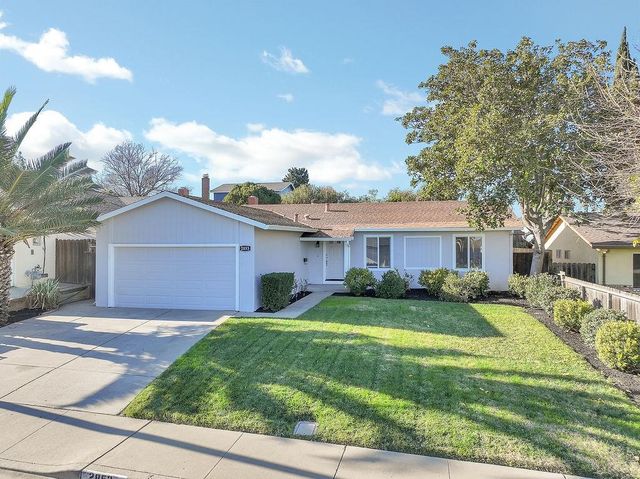 2853 Seville Cir, Antioch, CA 94509