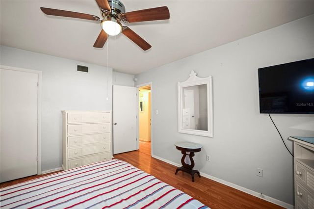 180 SKY LOCH DRIVE W, Dunedin, FL 34698
