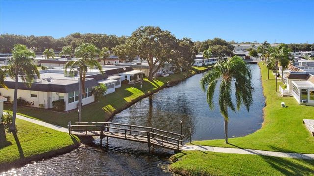 180 SKY LOCH DRIVE W, Dunedin, FL 34698