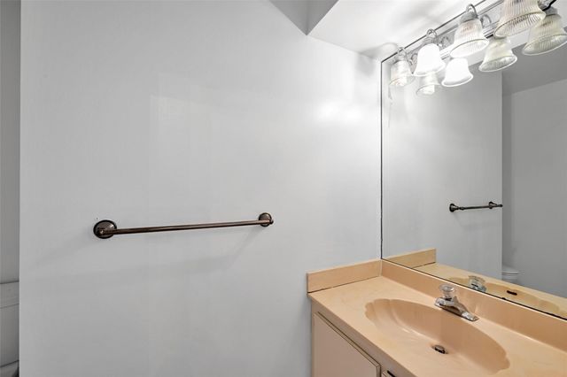 11136 NW 1st Place, Coral Springs, FL 33071