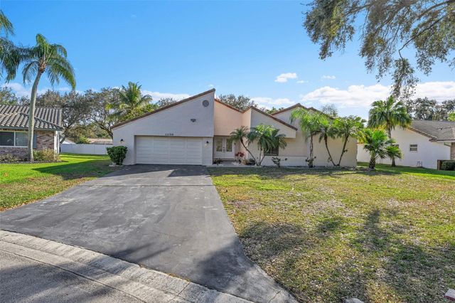 11136 NW 1st Place, Coral Springs, FL 33071