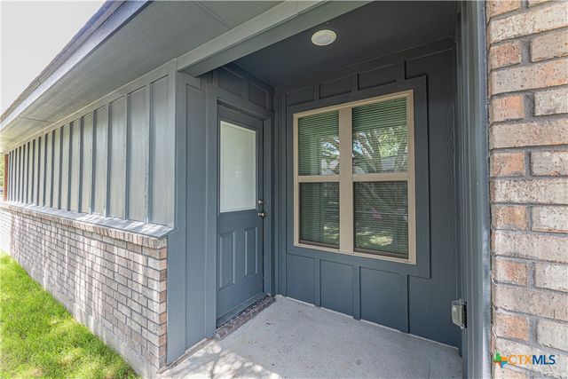 423 E Beeline Ln Lane, Harker Heights, TX 76548