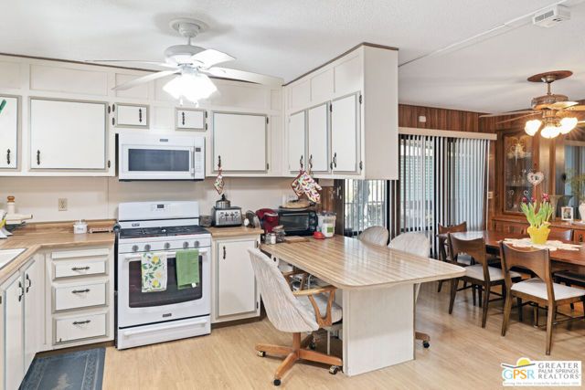 18555 Roberts Road 103, Desert Hot Springs, CA 92241