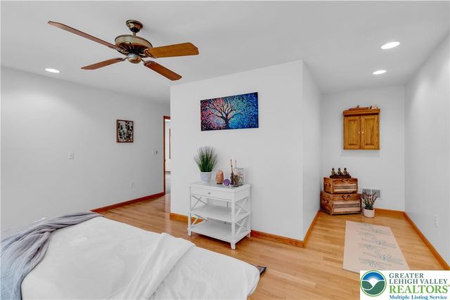 5194 Hamilton S, Hamilton Twp, PA 18353