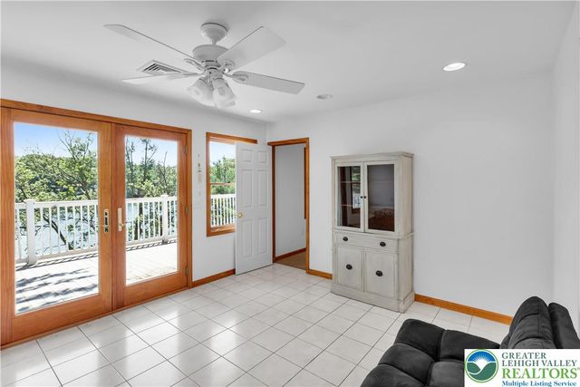 5194 Hamilton S, Hamilton Twp, PA 18353