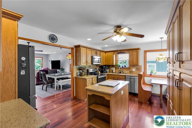 5194 Hamilton S, Hamilton Twp, PA 18353