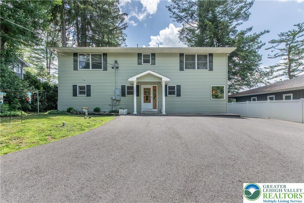 5194 Hamilton S, Hamilton Twp, PA 18353