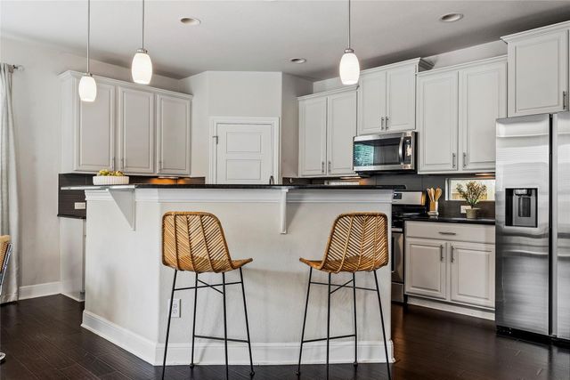 7709 Menchaca RD 14, Austin, TX 78745