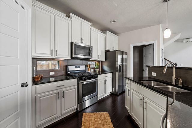7709 Menchaca RD 14, Austin, TX 78745