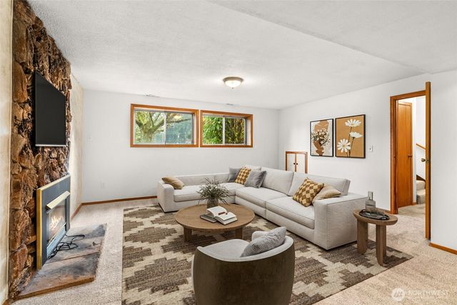 333 Wildcat Street SE, Lacey, WA 98503