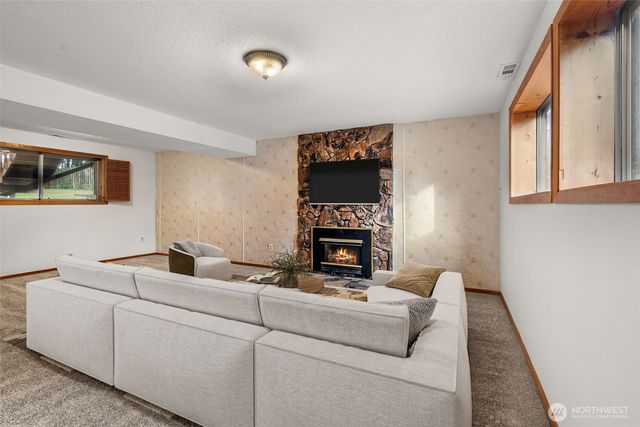 333 Wildcat Street SE, Lacey, WA 98503