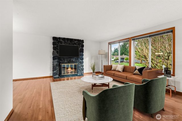 333 Wildcat Street SE, Lacey, WA 98503