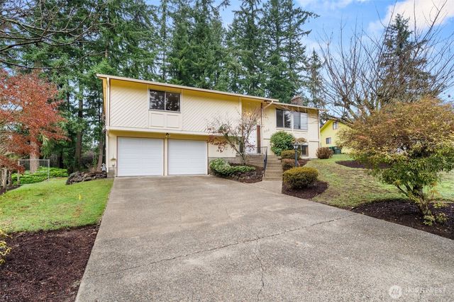 333 Wildcat Street SE, Lacey, WA 98503