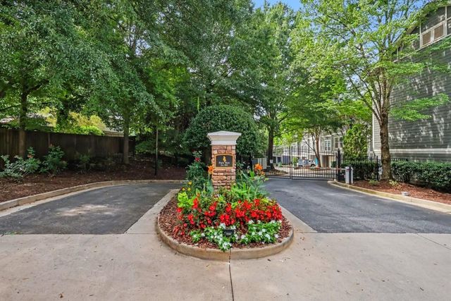1104 Park Row South SE, Atlanta, GA 30312