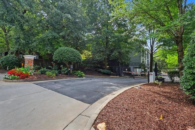 1104 Park Row South SE, Atlanta, GA 30312