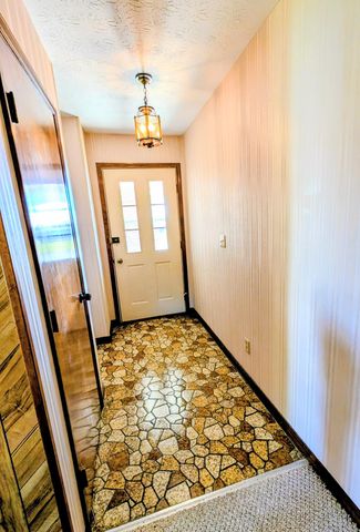 24440 Sisk Road, Circleville, OH 43113