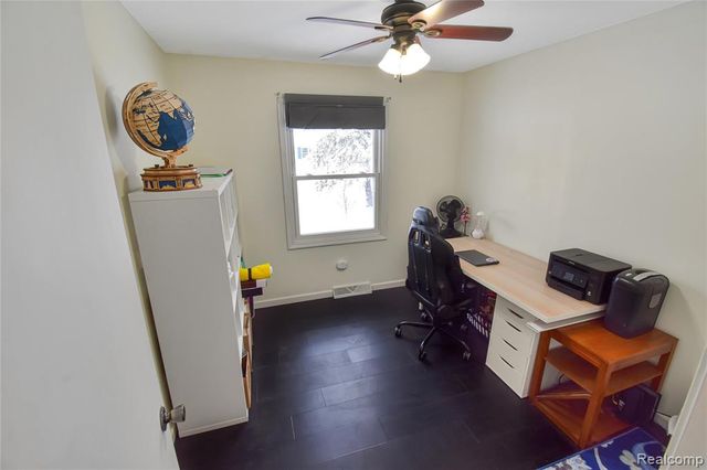 5629 Powderhorn Drive, Kalamazoo, MI 49009