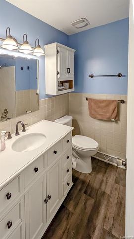 5629 Powderhorn Drive, Kalamazoo, MI 49009