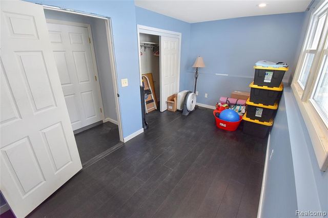 5629 Powderhorn Drive, Kalamazoo, MI 49009