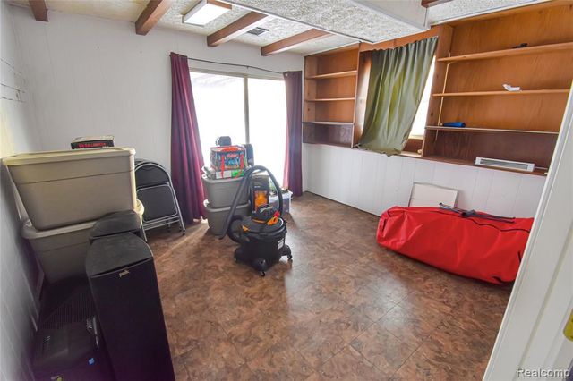 5629 Powderhorn Drive, Kalamazoo, MI 49009