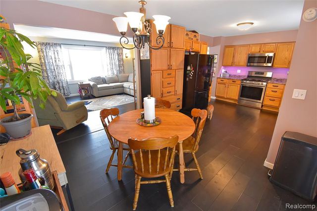 5629 Powderhorn Drive, Kalamazoo, MI 49009