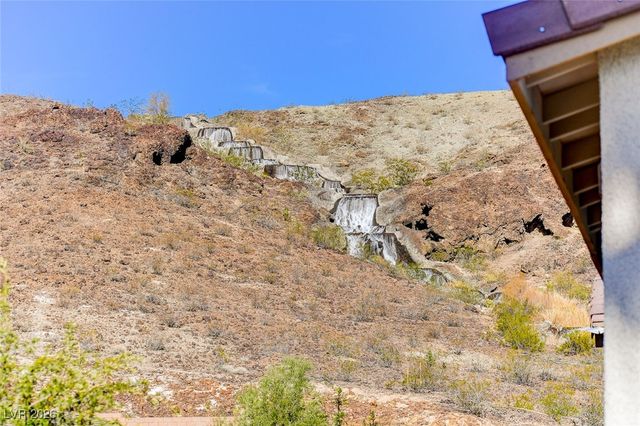 19 Alta Cascata Place, Henderson, NV 89011