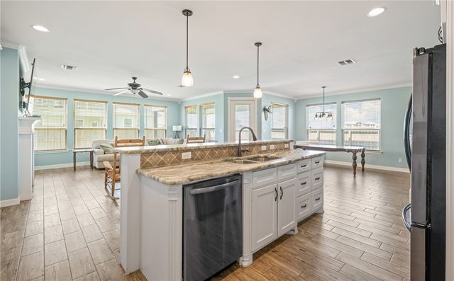 125 Sea Bird Lane, Port Aransas, TX 78373