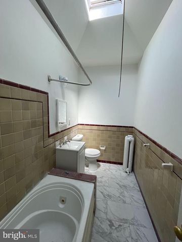 5937 PINE ST, Philadelphia, PA 19143