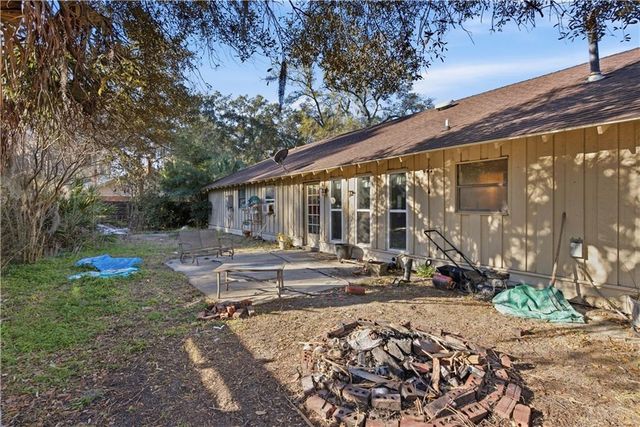 208 King Cotton Road, Brunswick, GA 31525