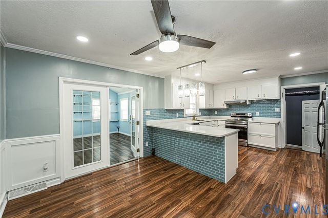 3305 Clay St, Hopewell, VA 23860