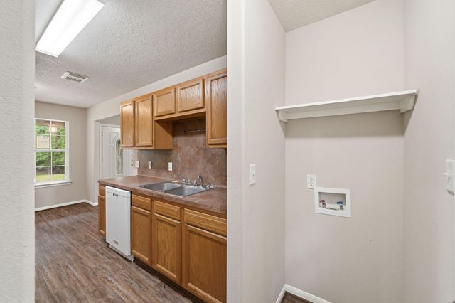 12595 Royal Springs Road, Conroe, TX 77303