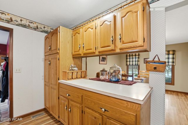 307 Ridge Crest Circle, Lima, OH 45801