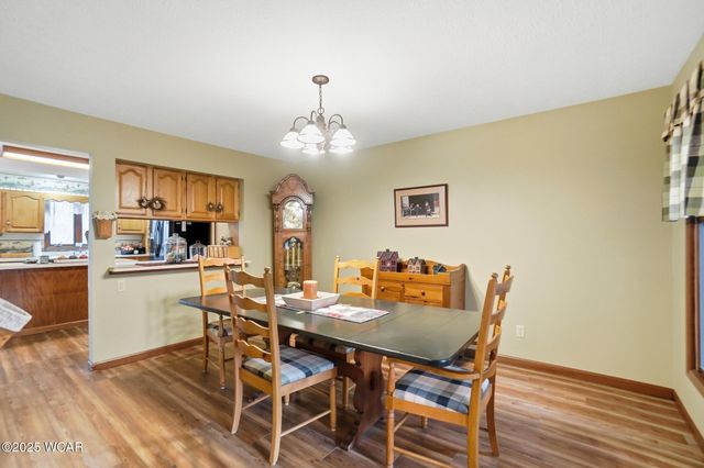 307 Ridge Crest Circle, Lima, OH 45801