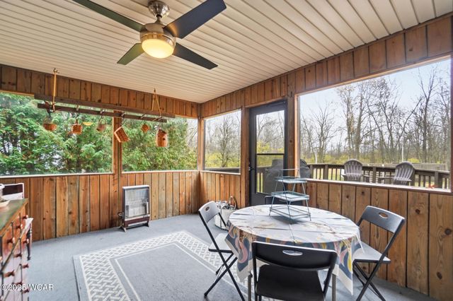 307 Ridge Crest Circle, Lima, OH 45801