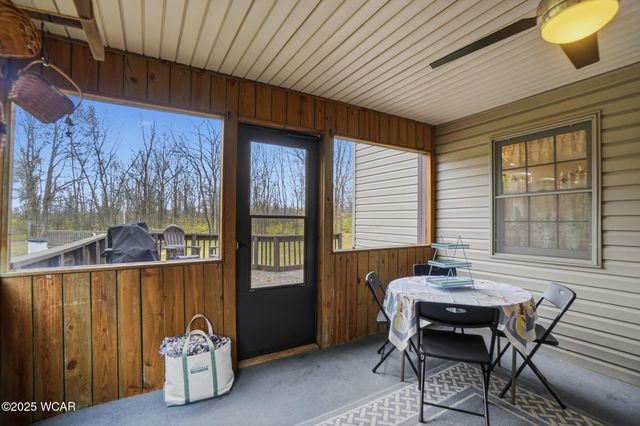 307 Ridge Crest Circle, Lima, OH 45801