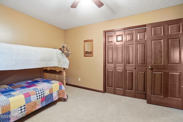 307 Ridge Crest Circle, Lima, OH 45801