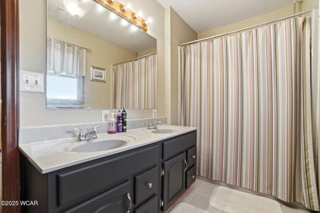 307 Ridge Crest Circle, Lima, OH 45801