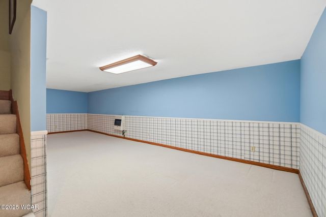 307 Ridge Crest Circle, Lima, OH 45801