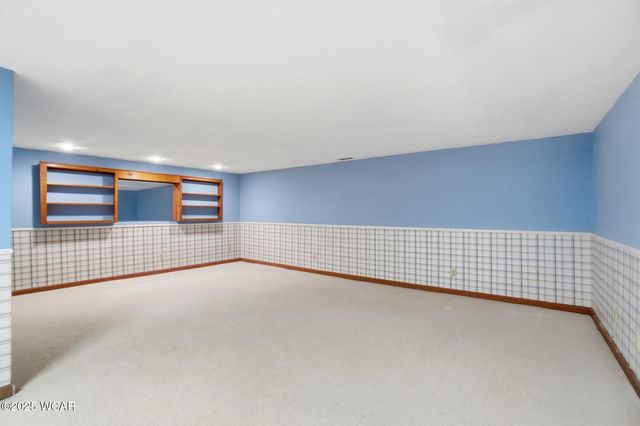 307 Ridge Crest Circle, Lima, OH 45801